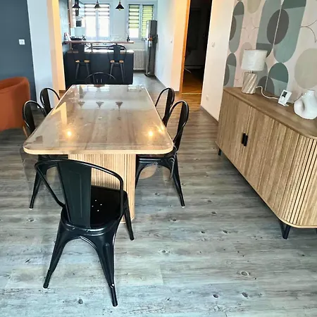 2 - 6 Pers Standing Hyper Centre