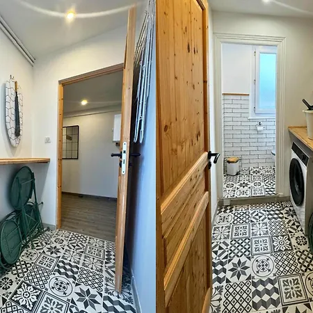 2 Standing Hyper Centre Apartment